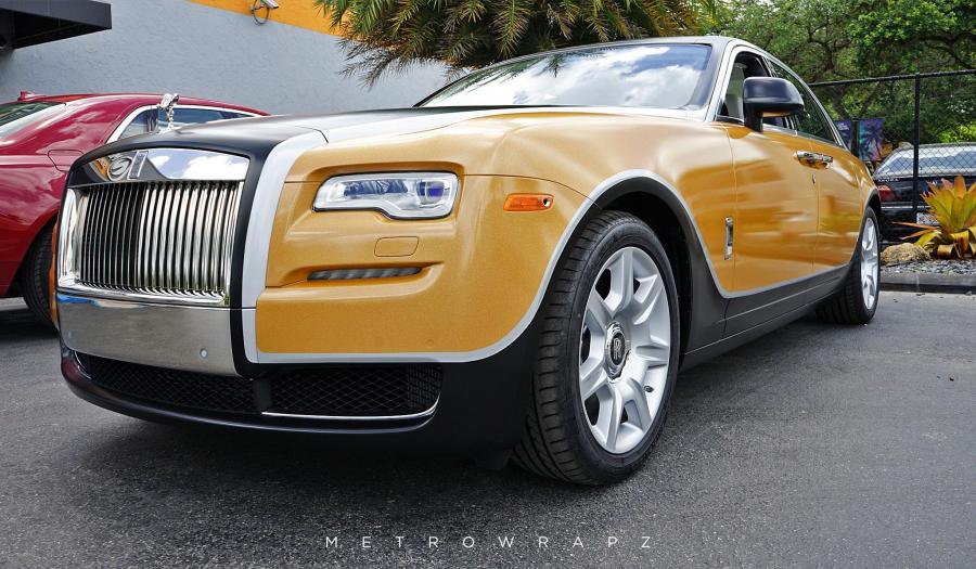 Rolls-Royce Phantom Black & Yellow by MetroWrapz '2016
